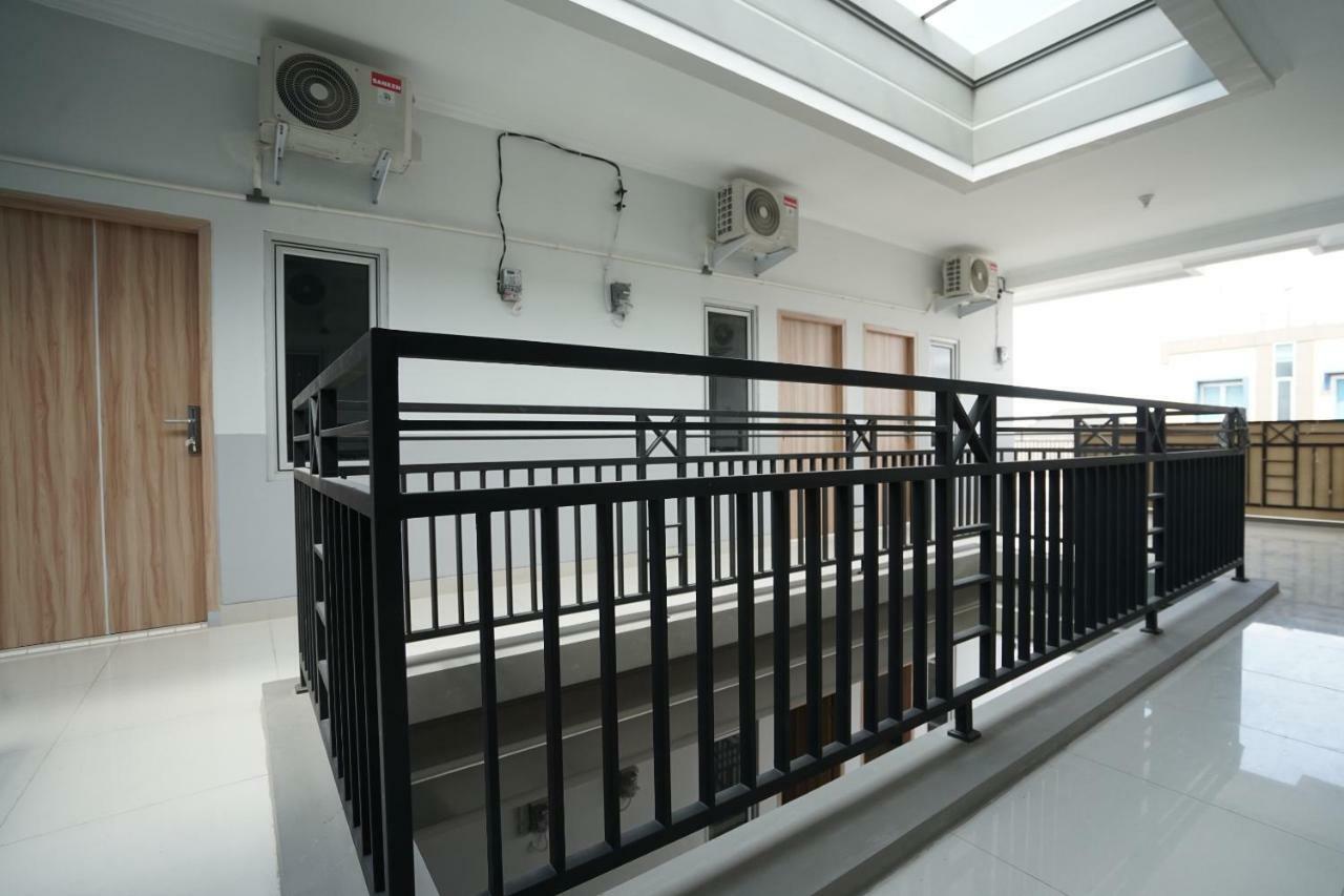 Guest house Reddoorz Syariah Near Stasiun Lrt Bumi Sriwijaya Palembang