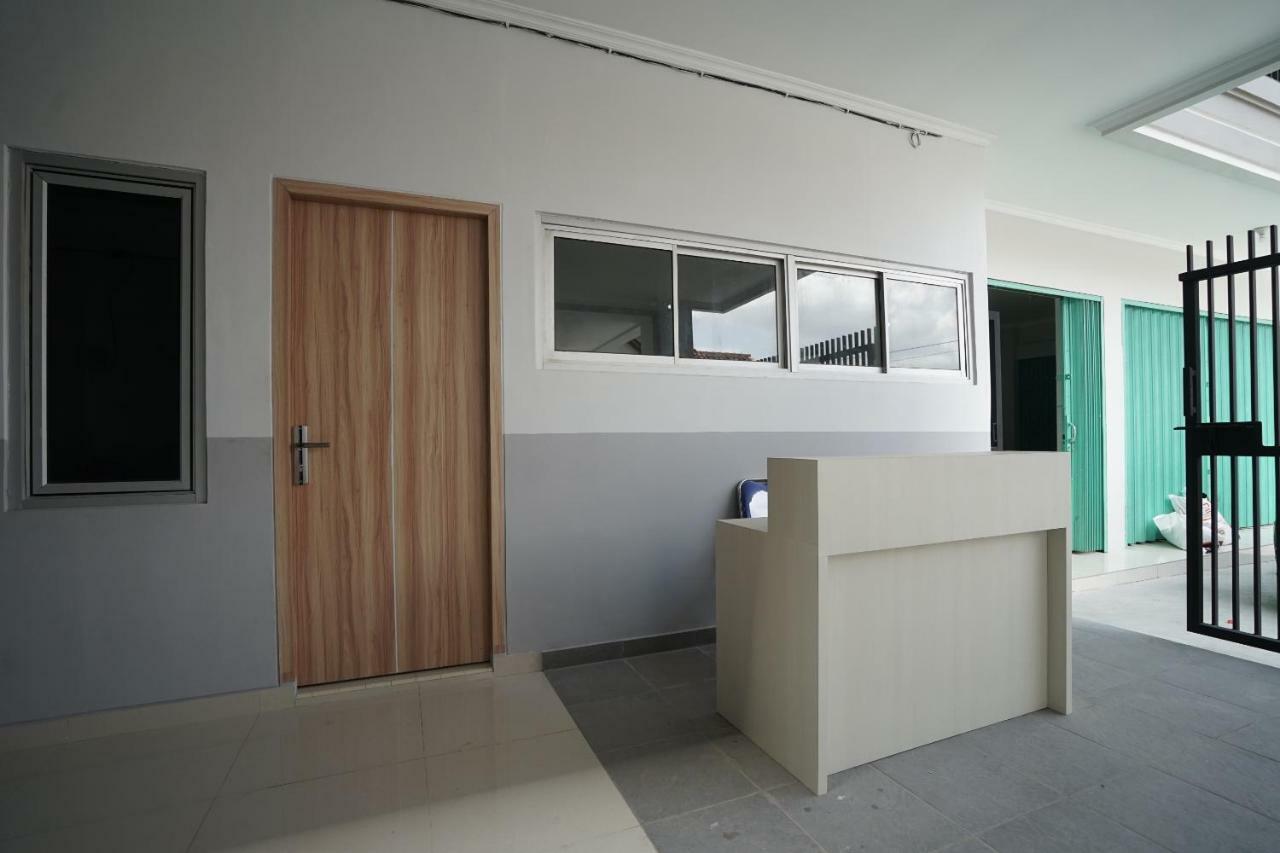 Reddoorz Syariah Near Stasiun Lrt Bumi Sriwijaya 2* Palembang