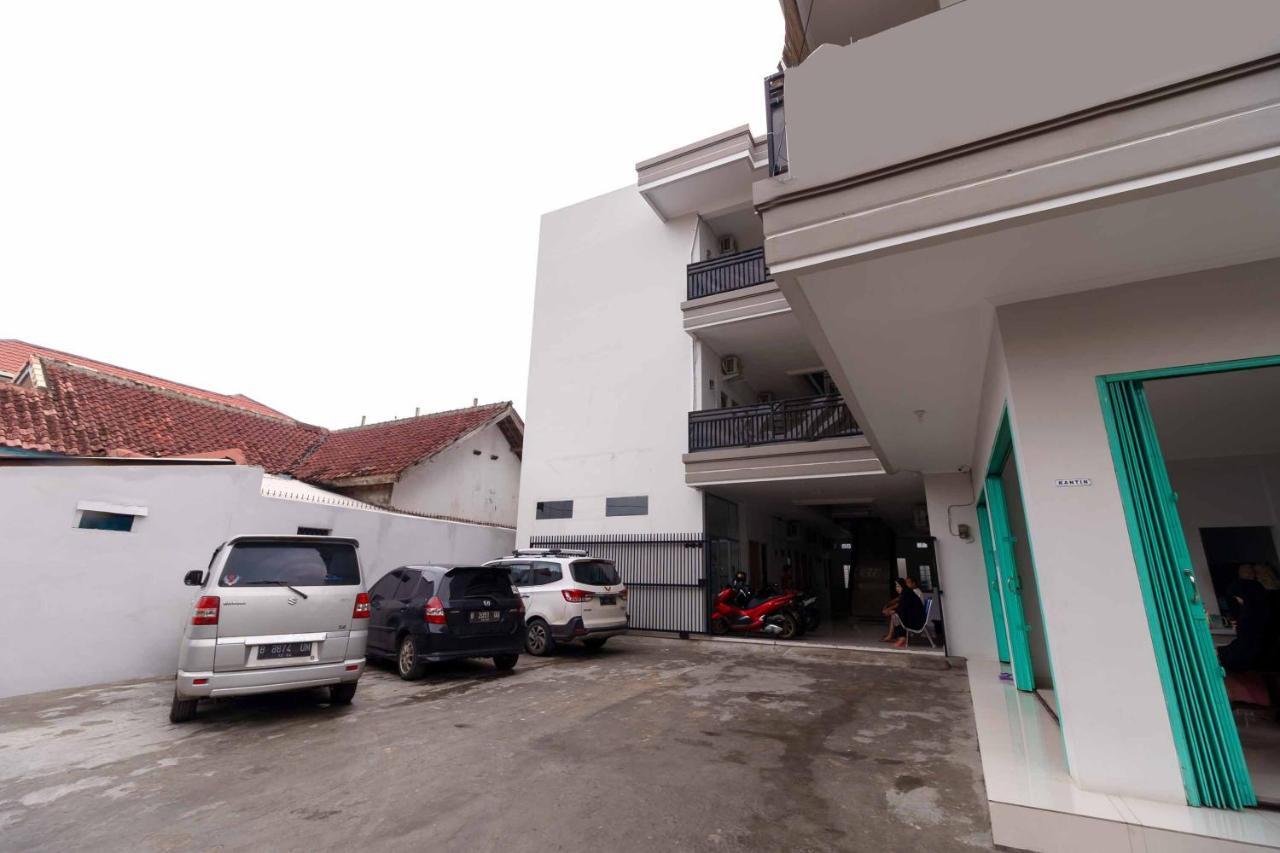 Reddoorz Syariah Near Stasiun Lrt Bumi Sriwijaya Palembang